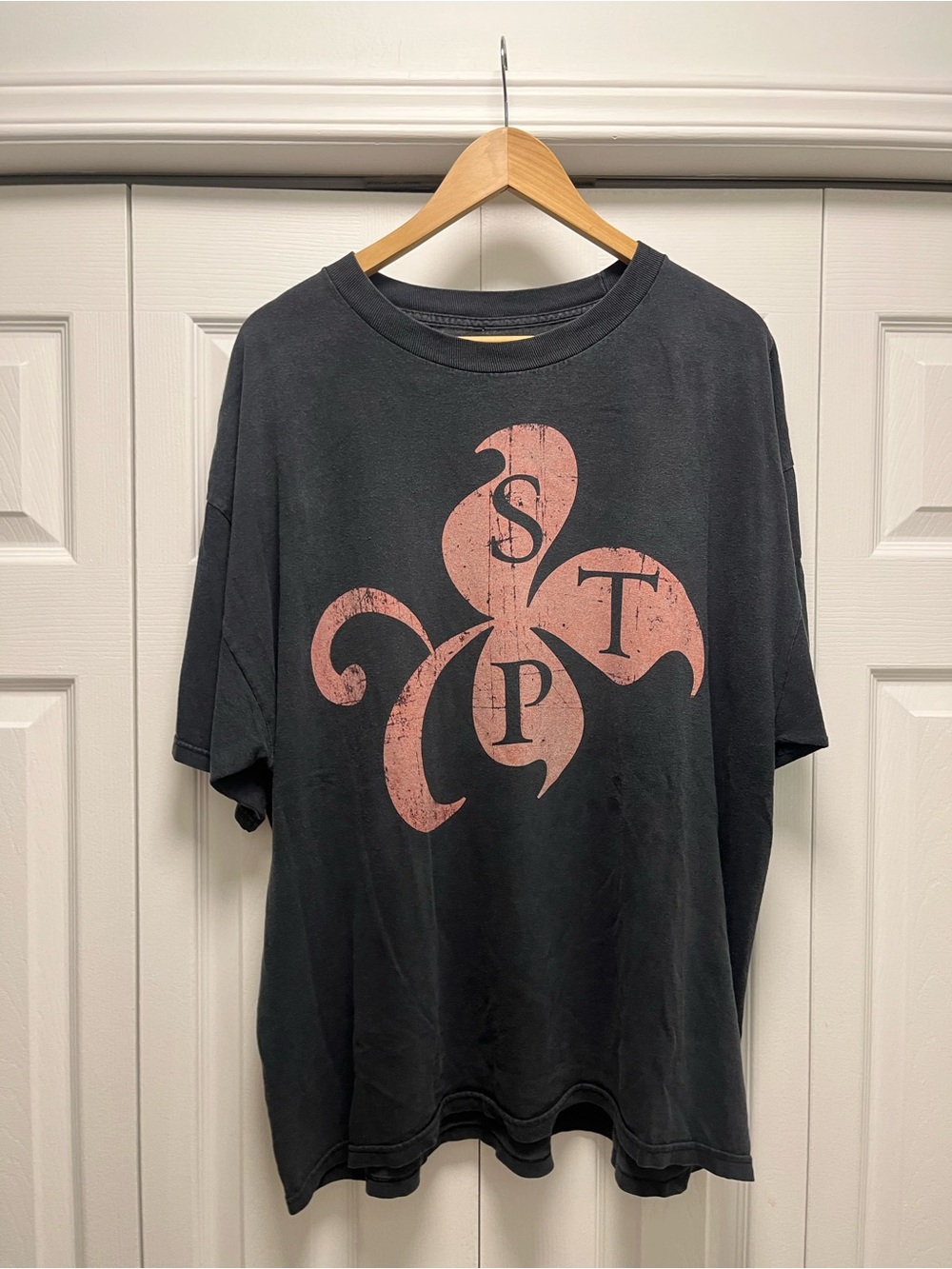 2009 Stone Temple Pilot Tour shirt
